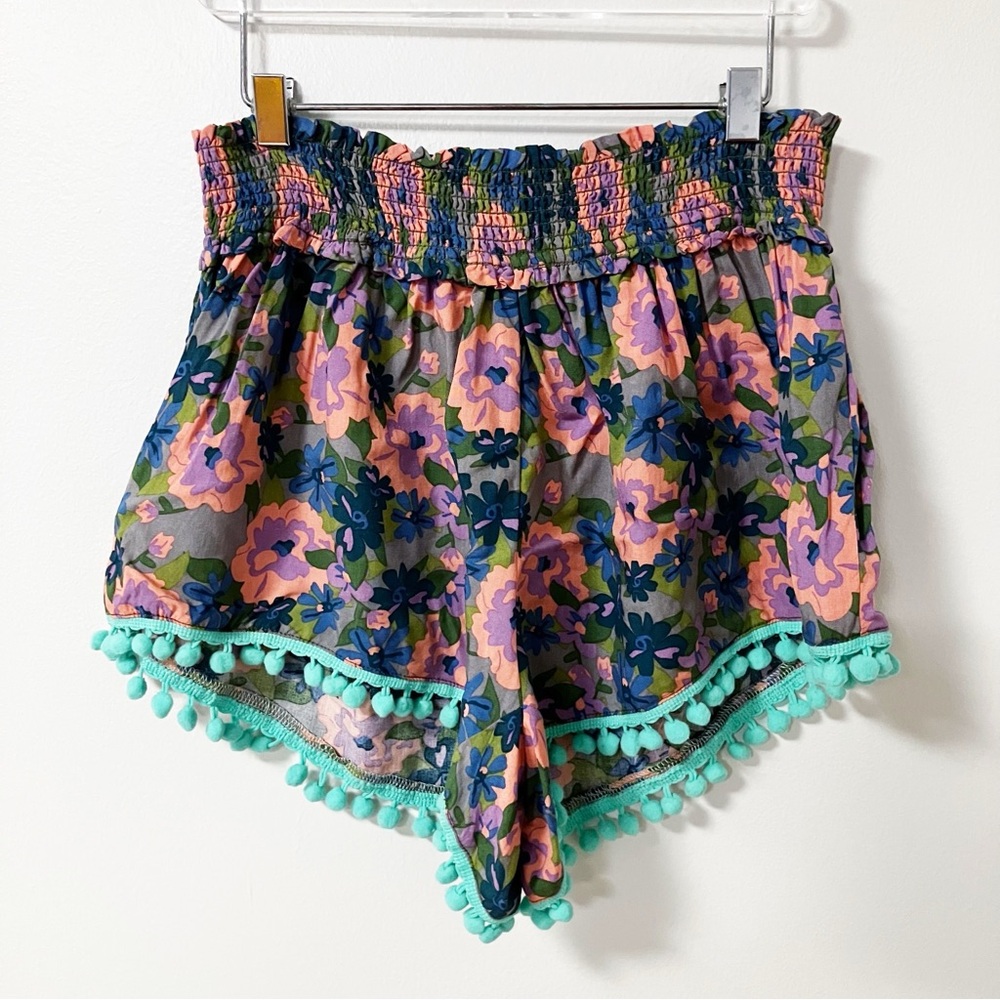 Natural Life | Floral Shorts S